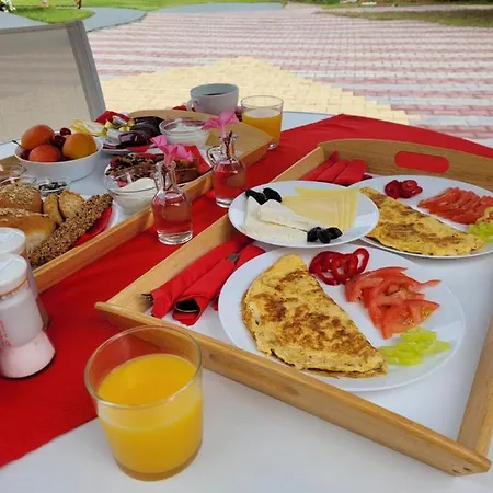 Aura Guest house Koinira